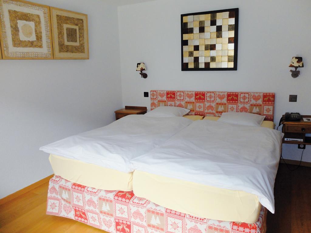 Hostellerie De L'Ardeve Ovronnaz Luaran gambar
